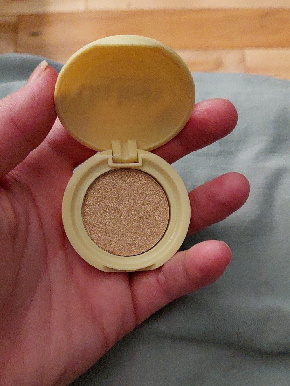 DaLish Highlighter In Sunrise - Picture 3 of 3